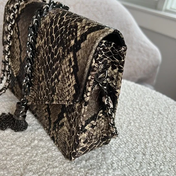 Snakeskin Purse - Picture 2 of 3
